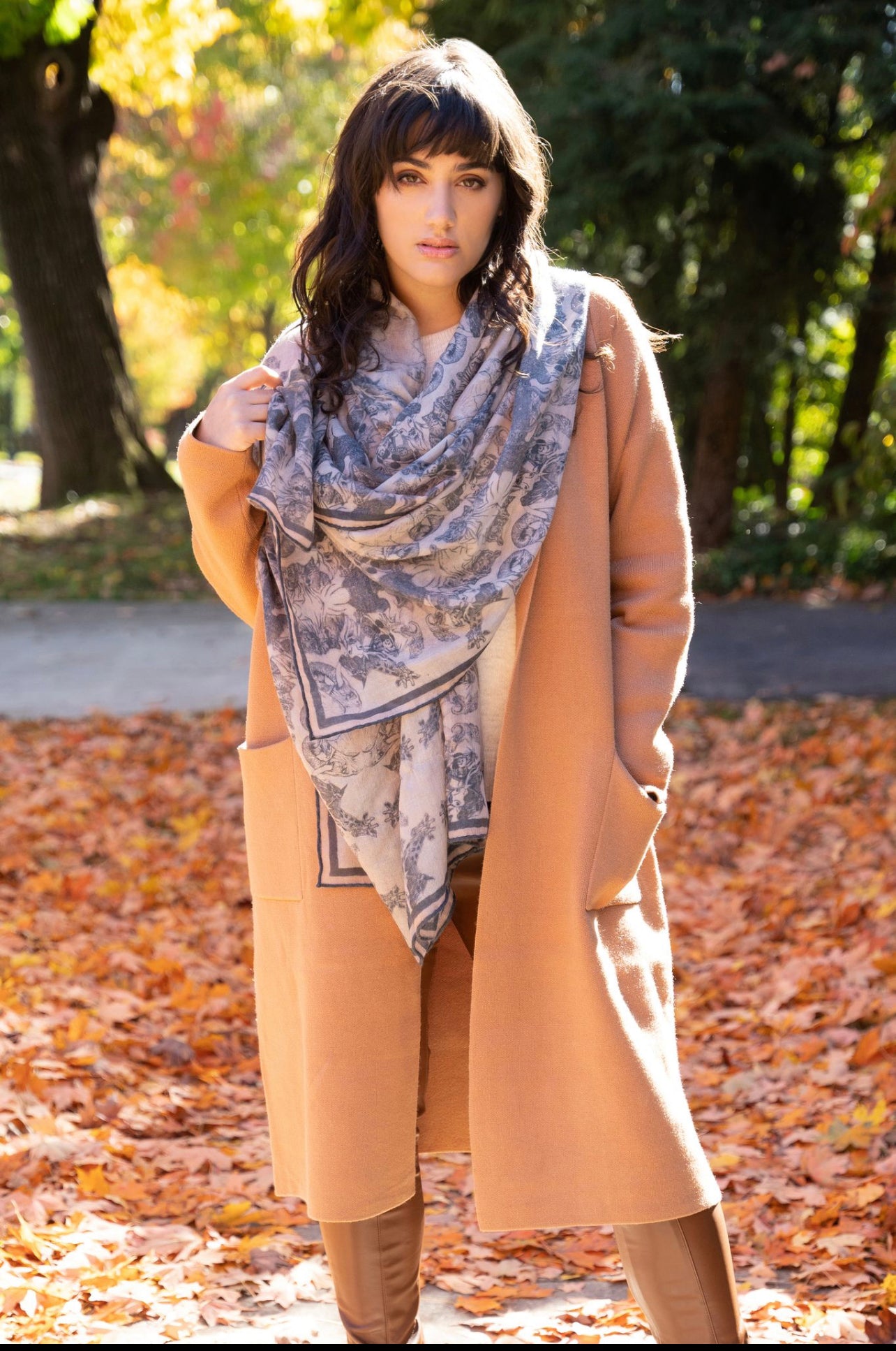 In The Wild- Long Cashmere Scarf